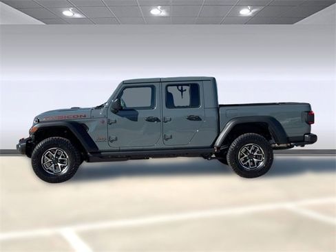 New 2026 Jeep Gladiator Rubicon image 2