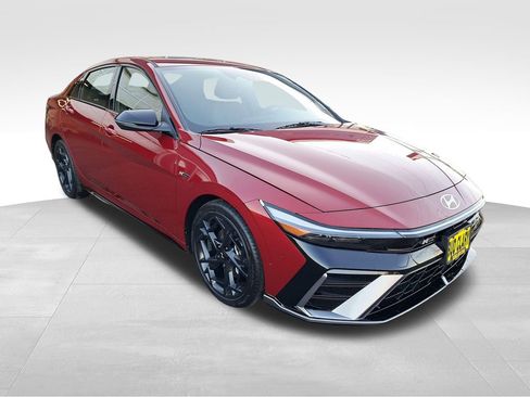New 2025 Hyundai Elantra N Line FWD image 3