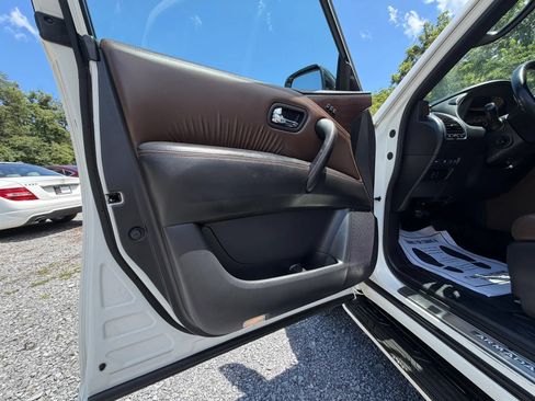 Used 2020 Nissan Armada Platinum w/ Platinum Reserve Package RWD image 21
