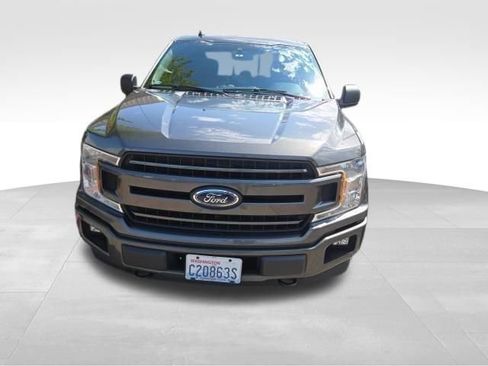 Used 2019 Ford F150 XLT w/ Equipment Group 302A Luxury AWD/4WD image 5