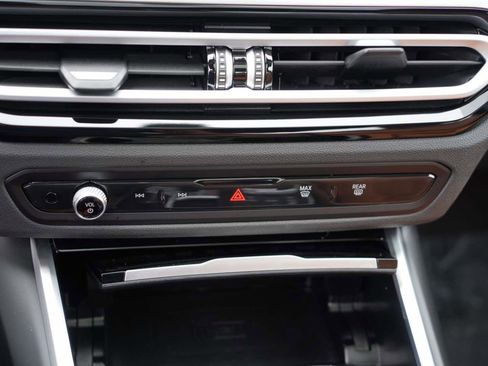 Used 2024 BMW M240i M240i Coupe RWD image 16