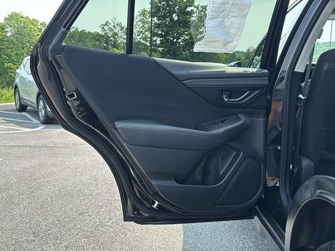 Used 2020 Subaru Outback Premium AWD/4WD image 24