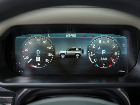 Used 2022 Land Rover Defender 90 X-Dynamic S image 27