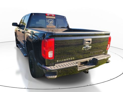 Used 2016 Chevrolet Silverado 1500 LTZ Z71 w/ LTZ Plus Package AWD/4WD image 6