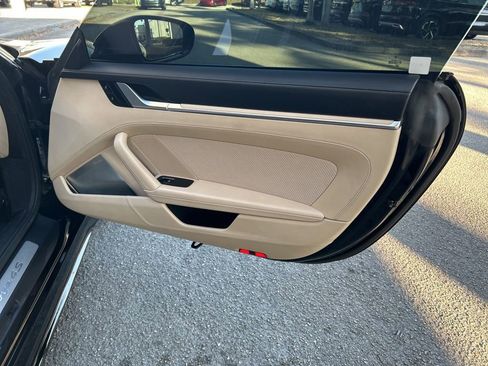 Used 2021 Porsche 911 Targa 4S Heritage Design image 35