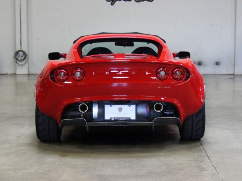 Used 2005 Lotus Elise image 6