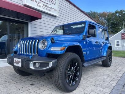 Used 2022 Jeep Wrangler Unlimited Sahara w/ Cold Weather Group