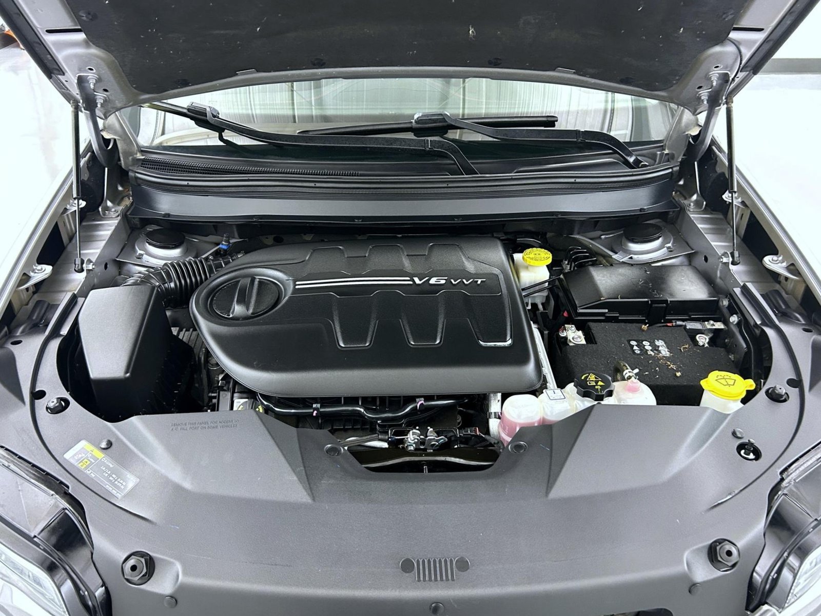 Used 2019 Jeep Cherokee Trailhawk w/ Comfort/Convenience Group AWD/4WD image 25