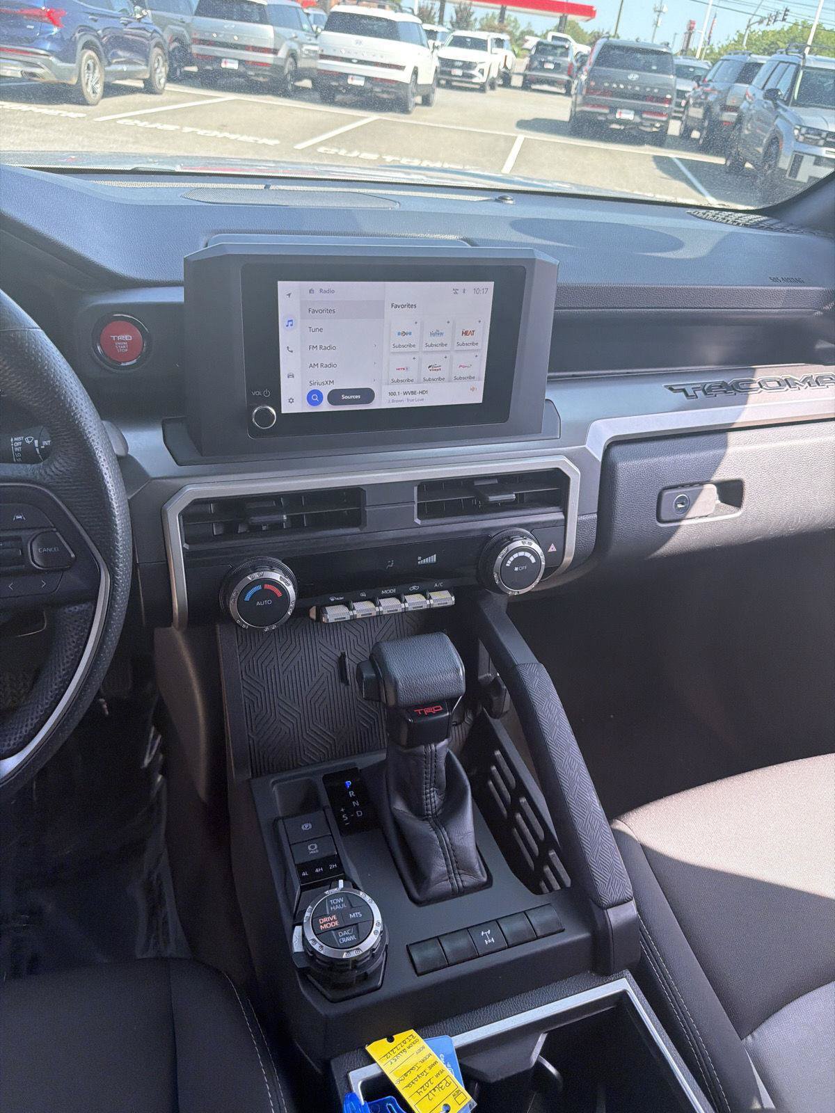 Used 2024 Toyota Tacoma TRD Off-Road AWD/4WD image 33