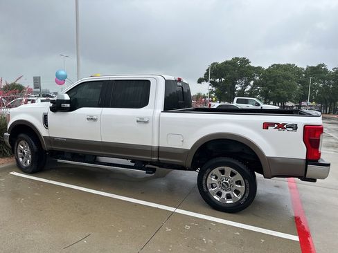 Used 2019 Ford F250 Lariat w/ Lariat Ultimate Package AWD/4WD image 6