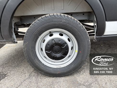 New 2026 Ford Transit 250 148 High Roof image 31