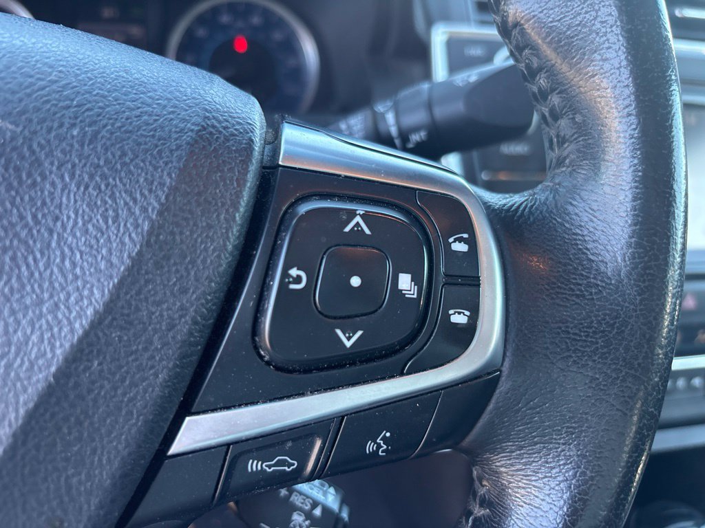 Used 2015 Toyota Camry XLE w/ Moonroof Package FWD image 21