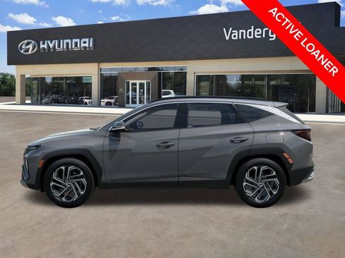 New 2026 Hyundai Tucson Limited FWD image 3