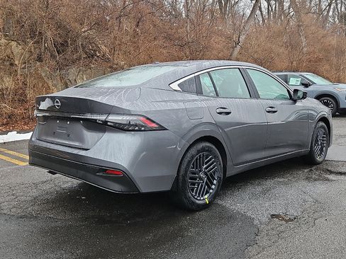 New 2026 Nissan Sentra SV FWD image 6