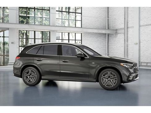 New 2025 Mercedes-Benz GLC 350e 4MATIC image 14
