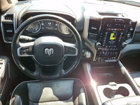 Used 2021 RAM 1500 Laramie AWD/4WD image 12