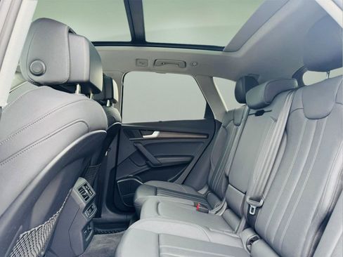 Used 2021 Audi Q5 Prestige image 36