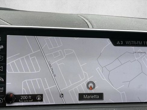 Used 2017 BMW X5 xDrive40e image 8