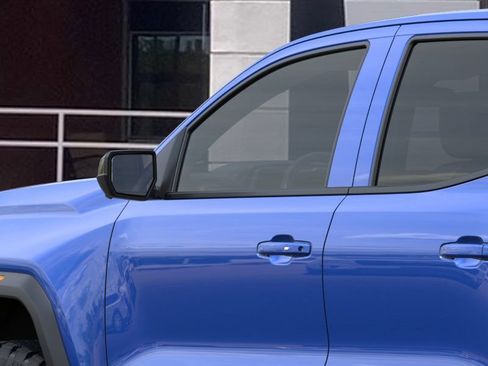 New 2026 GMC Canyon Elevation w/ Convenience Package RWD image 13