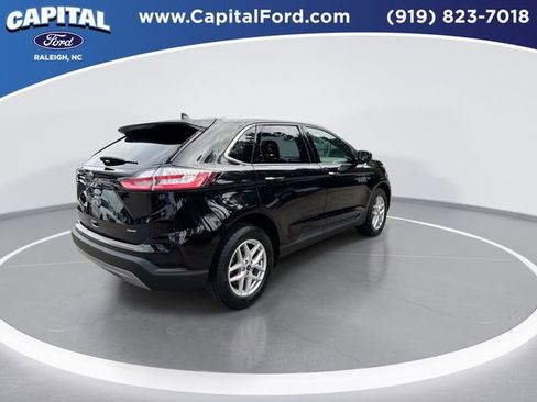Certified 2022 Ford Edge SEL w/ Convenience Package image 8