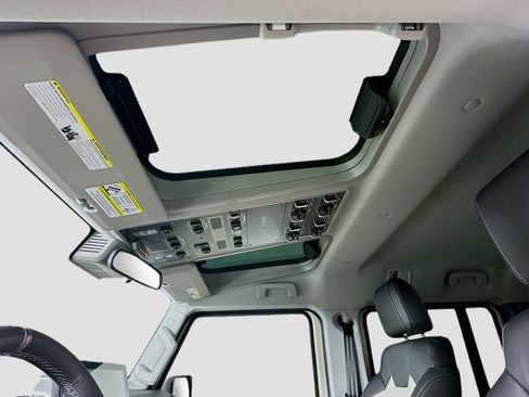 New 2025 INEOS Grenadier Fieldmaster Edition image 31