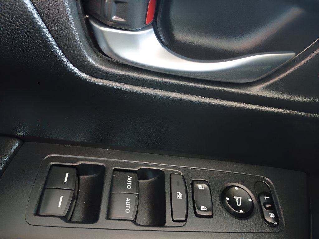 Used 2023 Honda CR-V EX image 20