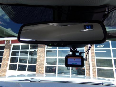 Used 2021 Toyota Tacoma SR5 AWD/4WD image 40