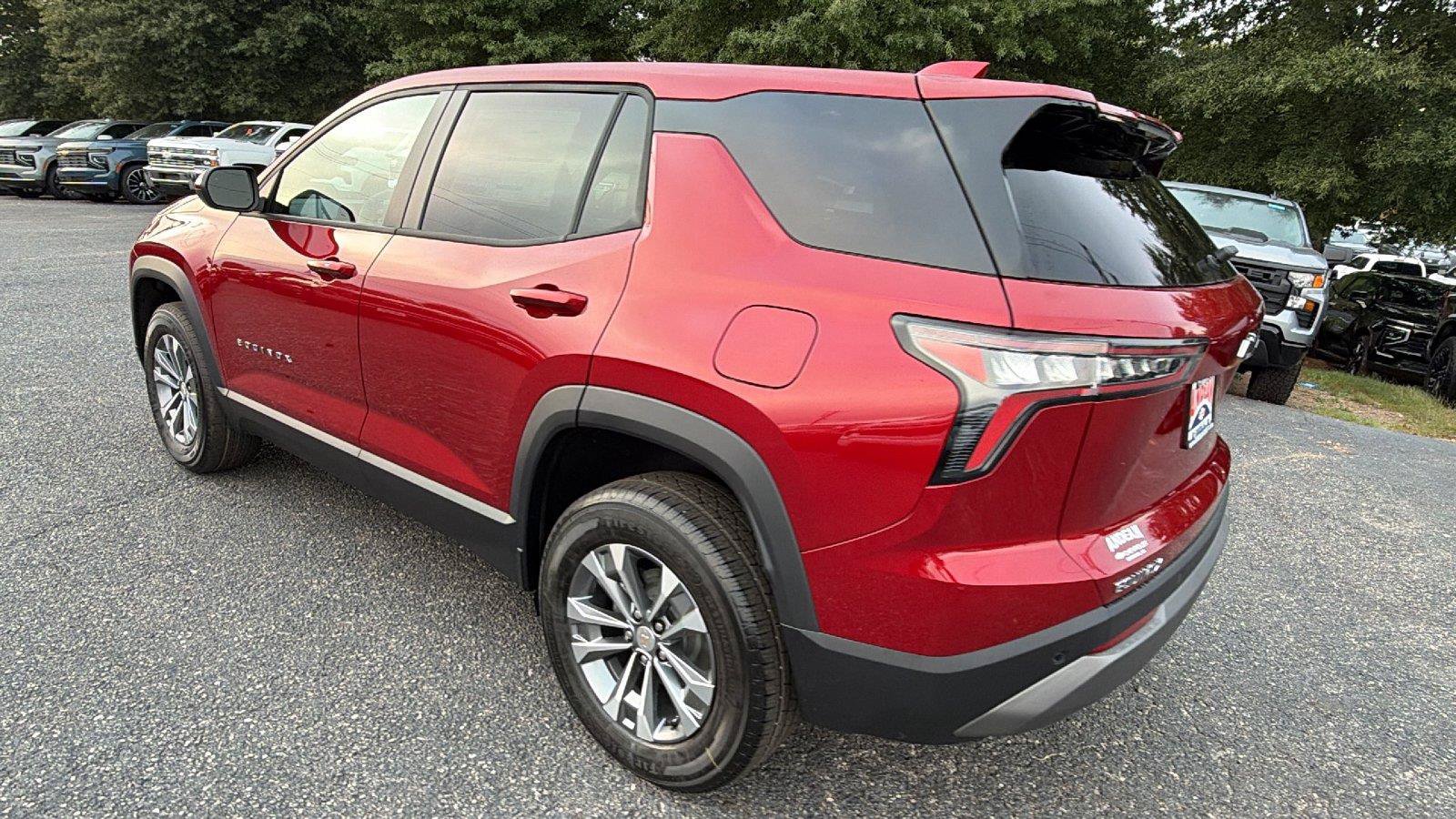 New 2027 Chevrolet Equinox LT w/ Convenience Package II FWD image 10