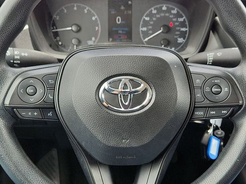 Used 2024 Toyota Corolla LE FWD image 11