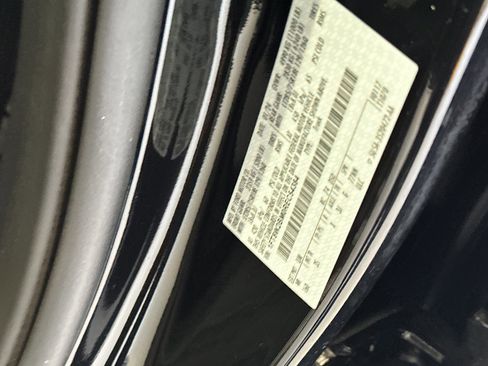 Used 2024 Ford F250 XLT w/ Black Appearance Package image 27