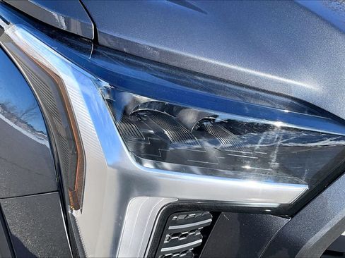 Used 2024 Toyota Tundra SR5 w/ SR5 Convenience Package AWD/4WD image 46