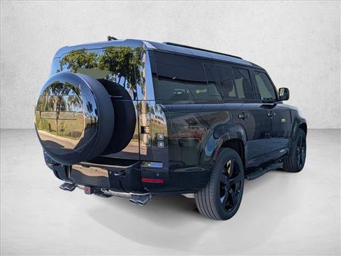 New 2026 Land Rover Defender 130 V8 image 2