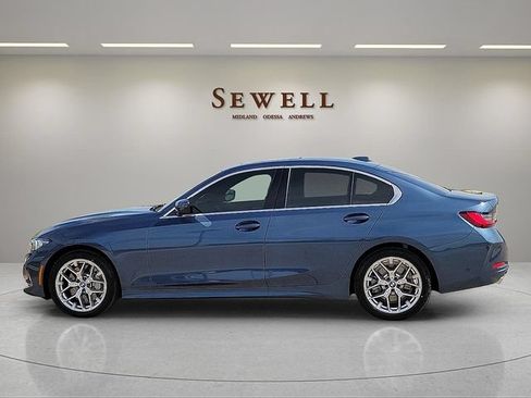 Used 2026 BMW 330i Sedan w/ Premium Package RWD image 2