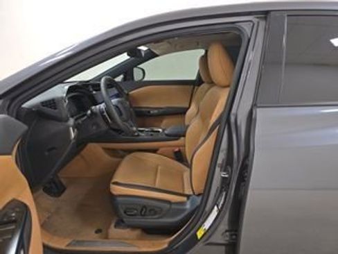 Used 2023 Lexus RZ 450e Premium w/ Technology Package image 3