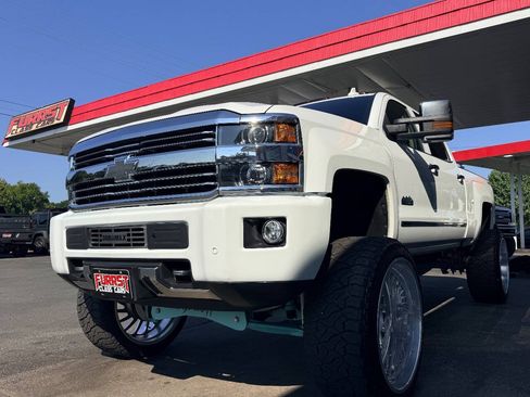 Used 2017 Chevrolet Silverado 2500 High Country w/ Duramax Plus Package AWD/4WD image 17