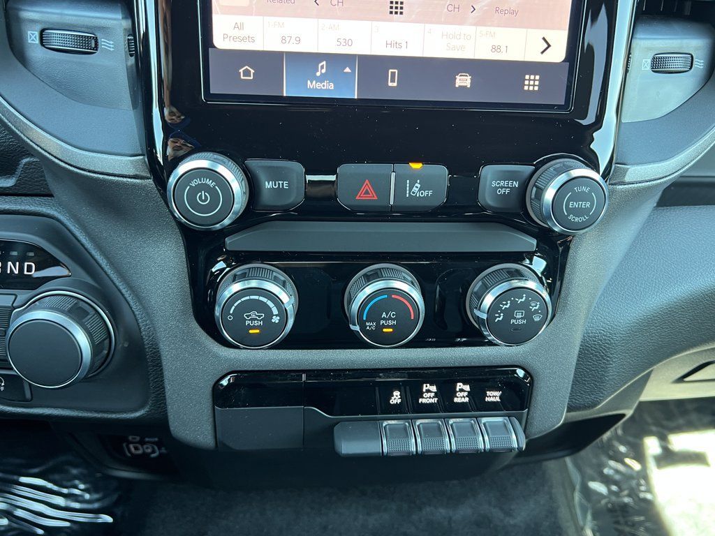 New 2026 RAM 1500 Express RWD image 27