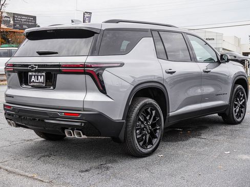 New 2026 Chevrolet Traverse LT w/ Midnight/Sport Edition image 5