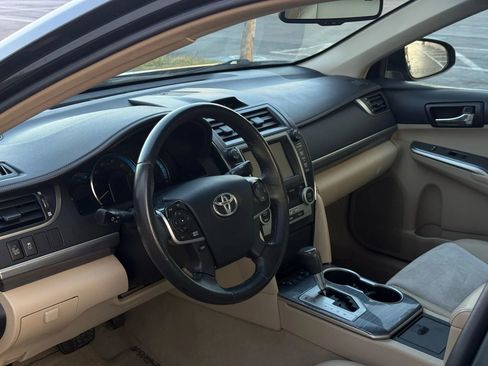 Used 2012 Toyota Camry XLE image 14