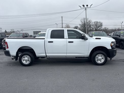 Used 2024 RAM 2500 Tradesman image 2