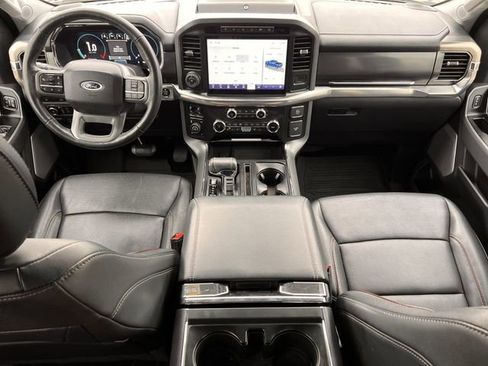 Used 2022 Ford F150 Lariat w/ Equipment Group 502A High image 12