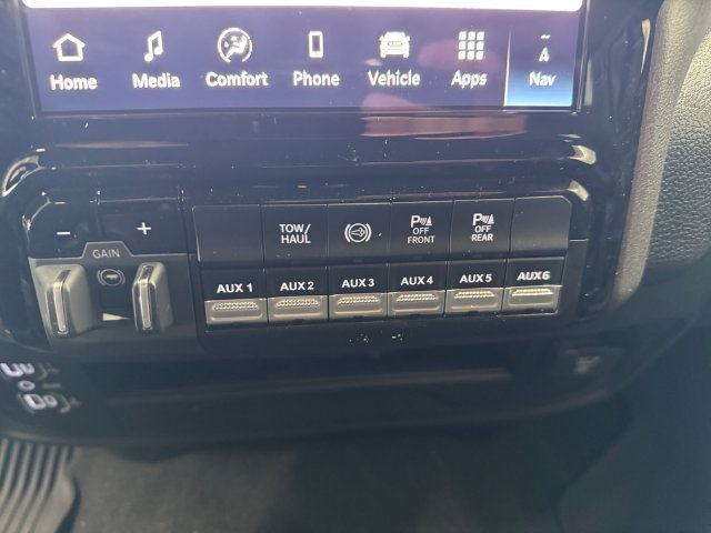 New 2026 RAM 2500 Tradesman AWD/4WD image 3