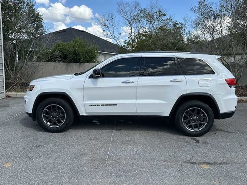 Used 2019 Jeep Grand Cherokee Limited w/ Luxury Group II RWD image 3