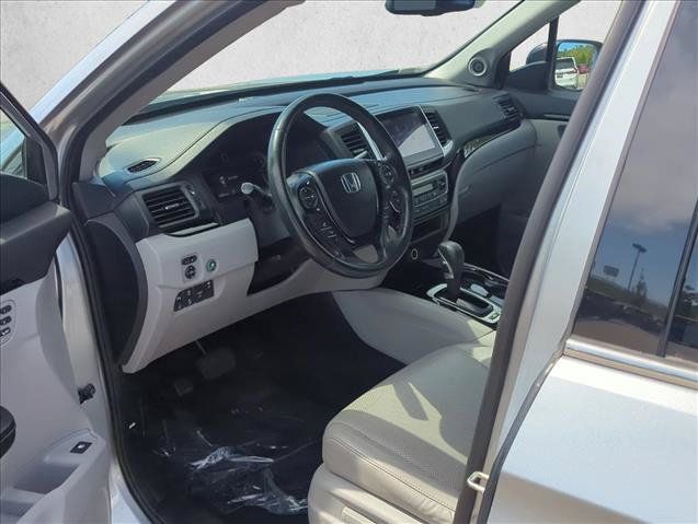 Used 2017 Honda Ridgeline RTL-E image 11