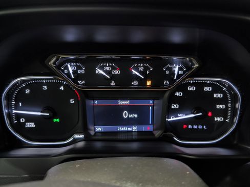 Used 2022 GMC Sierra 3500 AT4 w/ Gooseneck/5TH Wheel Package image 8