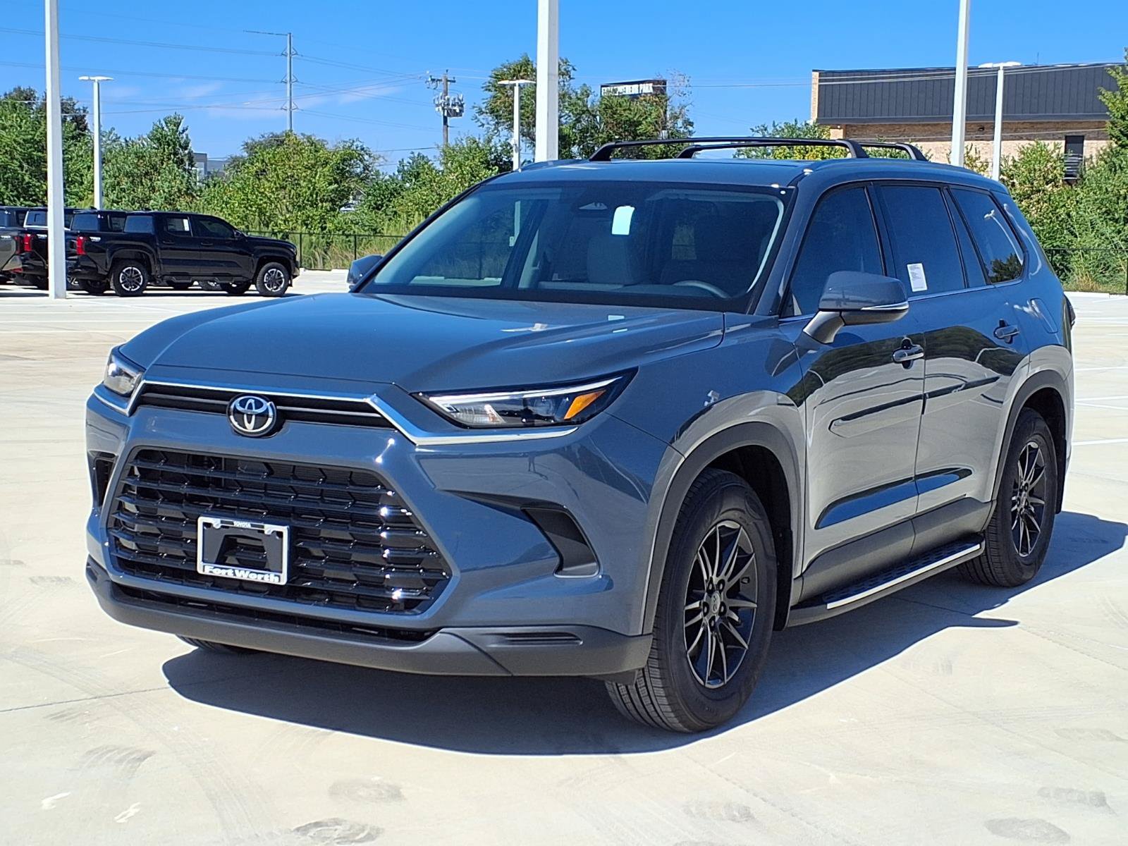 New 2026 Toyota Grand Highlander XLE FWD image 3
