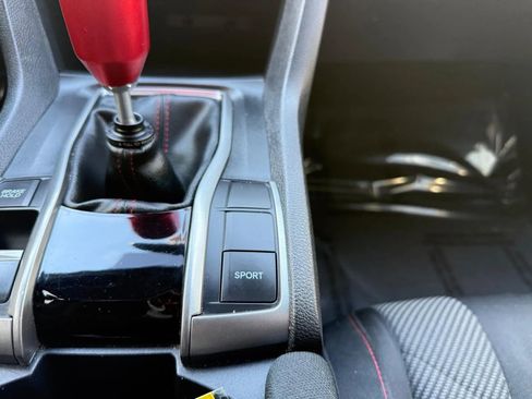 Used 2018 Honda Civic Si image 24