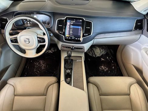 Certified 2022 Volvo XC90 T6 Inscription w/ Advanced Package image 12