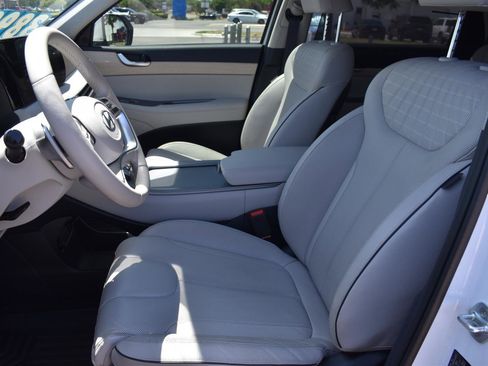 Used 2023 Hyundai Palisade Limited AWD/4WD image 27