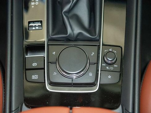Used 2025 MAZDA CX-50 Meridian Edition w/ Apex Package AWD/4WD image 24