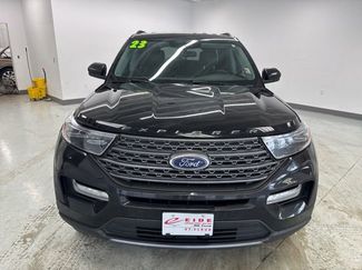 Used 2023 Ford Explorer XLT w/ Equipment Group 202A video 3